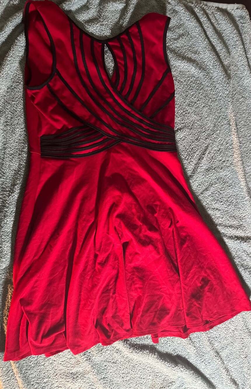 UA Los Angeles Red Sleeveless Dress‎ with Black Trim Detail Size L